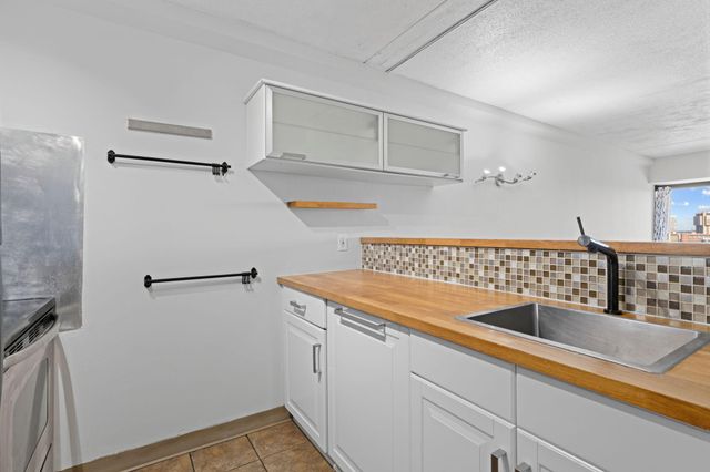 1920 S 1st Street 1508, Minneapolis, MN 55454