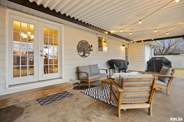 4119 CHELSEA Place, Peoria, IL 61614