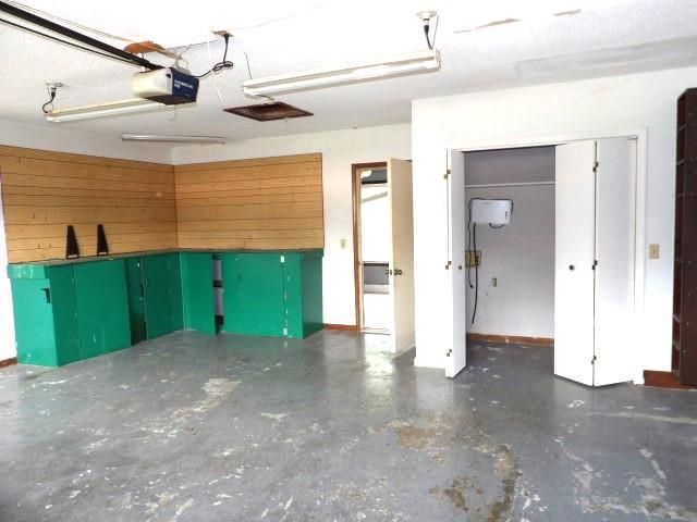 49 Lakeside Drive, Enterprise, AL 36330