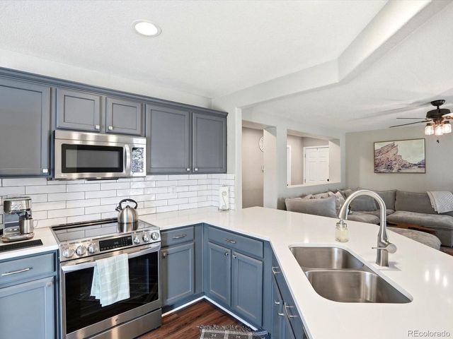 9669 Marmot Ridge Cir, Littleton, CO 80125
