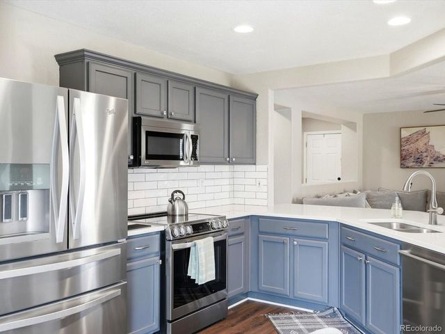 9669 Marmot Ridge Cir, Littleton, CO 80125