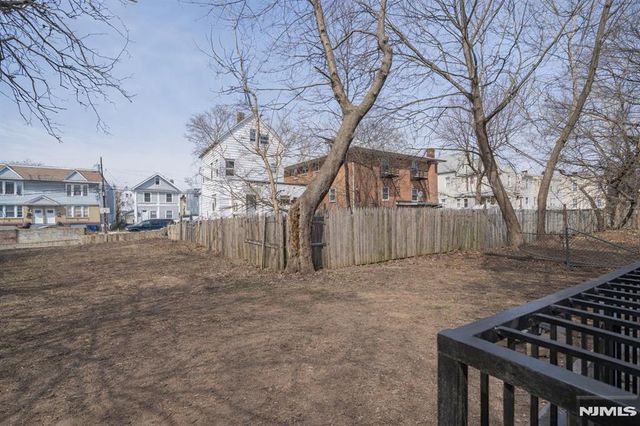 31 Grace Street, Irvington, NJ 07111