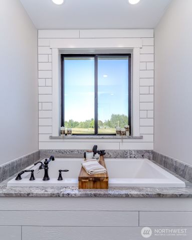 14045 Solberg Road SE, Yelm, WA 98597