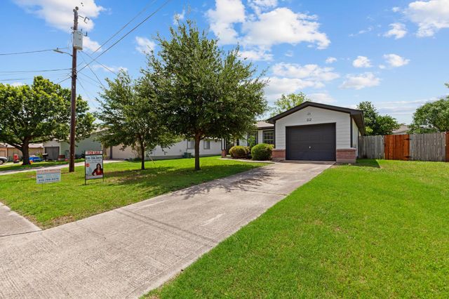 112 James Lin CIR, Kyle, TX 78640