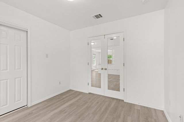 112 James Lin CIR, Kyle, TX 78640