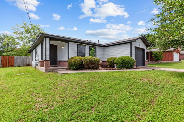 112 James Lin CIR, Kyle, TX 78640