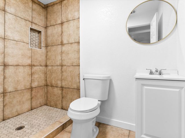 1008 Schieffer Avenue, Fort Worth, TX 76110