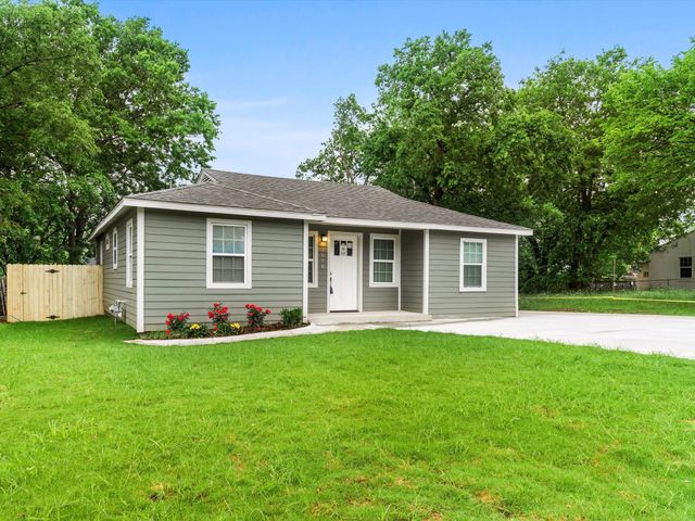 1008 Schieffer Avenue, Fort Worth, TX 76110