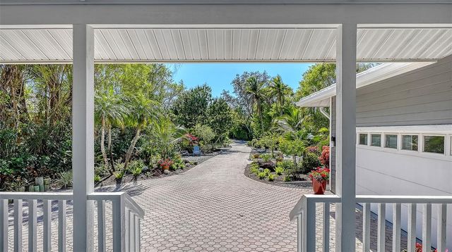 5422 SANDHAMN PLACE, Longboat Key, FL 34228