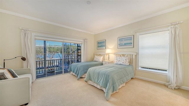 5422 SANDHAMN PLACE, Longboat Key, FL 34228