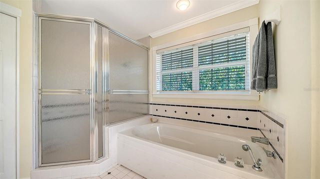 5422 SANDHAMN PLACE, Longboat Key, FL 34228