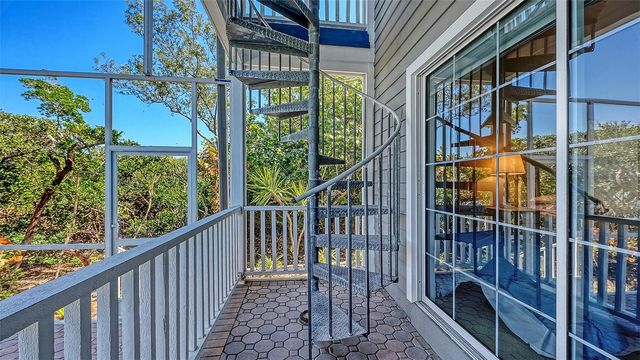 5422 SANDHAMN PLACE, Longboat Key, FL 34228