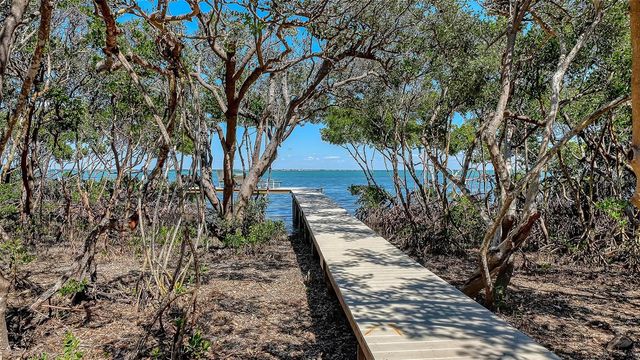 5422 SANDHAMN PLACE, Longboat Key, FL 34228