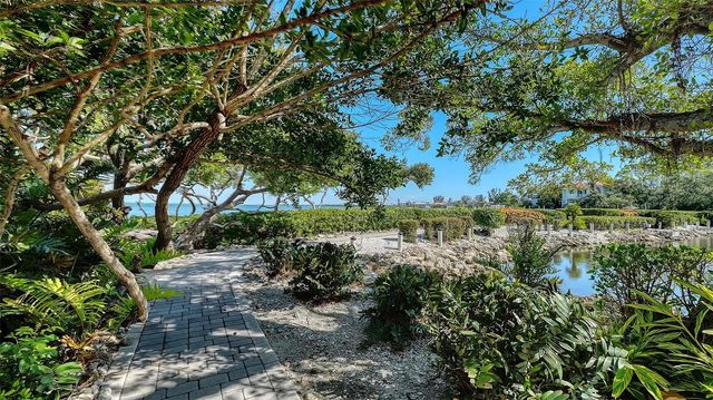 5422 SANDHAMN PLACE, Longboat Key, FL 34228