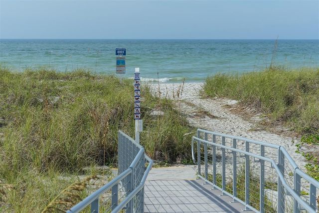 5422 SANDHAMN PLACE, Longboat Key, FL 34228