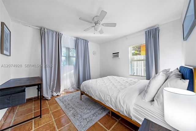 312 NE 16th Ter C, Fort Lauderdale, FL 33301