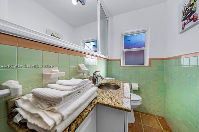 312 NE 16th Ter C, Fort Lauderdale, FL 33301