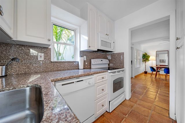 312 NE 16th Ter C, Fort Lauderdale, FL 33301