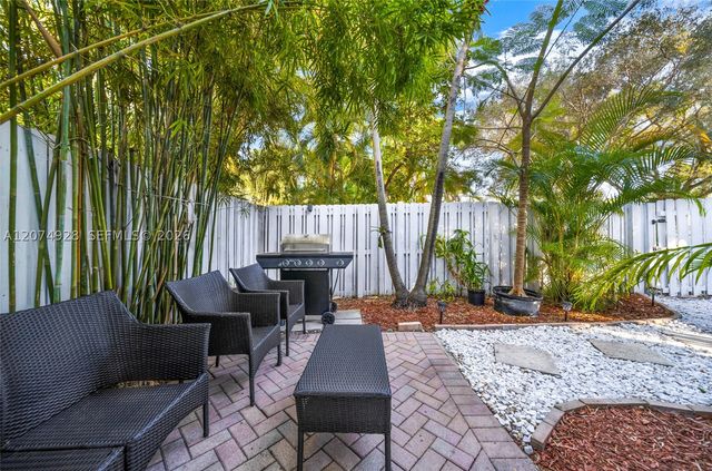 312 NE 16th Ter C, Fort Lauderdale, FL 33301