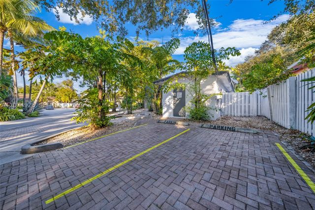 312 NE 16th Ter C, Fort Lauderdale, FL 33301