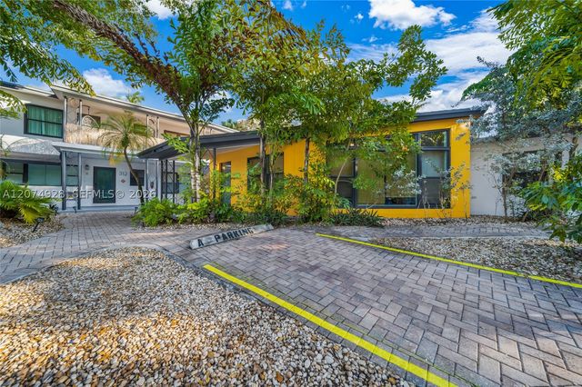 312 NE 16th Ter C, Fort Lauderdale, FL 33301