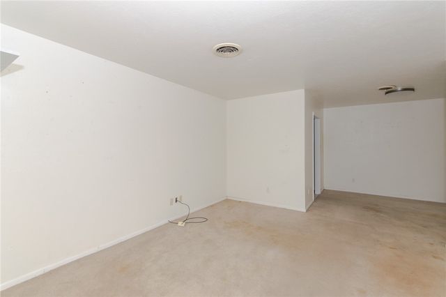 1709 Annette St, Kingsville, TX 78363