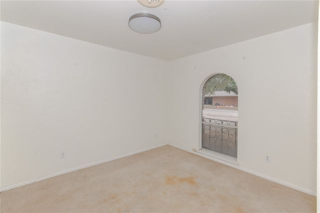 1709 Annette St, Kingsville, TX 78363