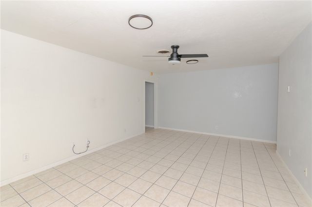 1709 Annette St, Kingsville, TX 78363