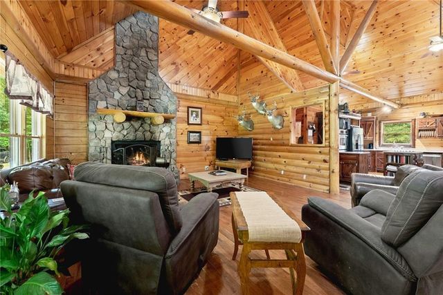 6776 H Abercrombie Road, Murrayville, GA 30564