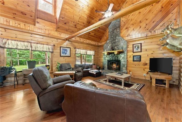 6776 H Abercrombie Road, Murrayville, GA 30564