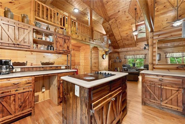 6776 H Abercrombie Road, Murrayville, GA 30564