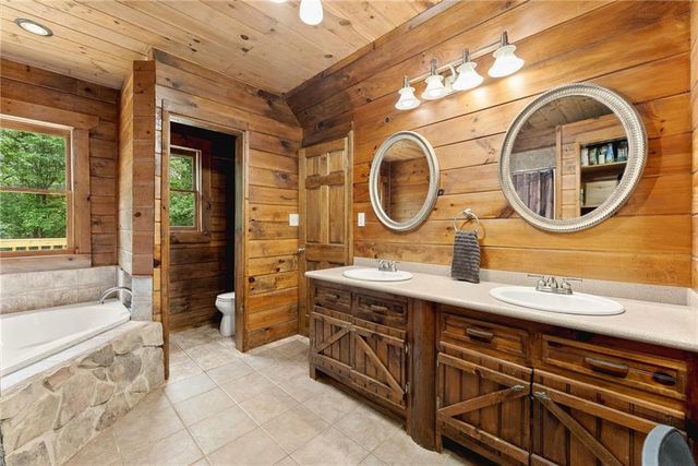 6776 H Abercrombie Road, Murrayville, GA 30564