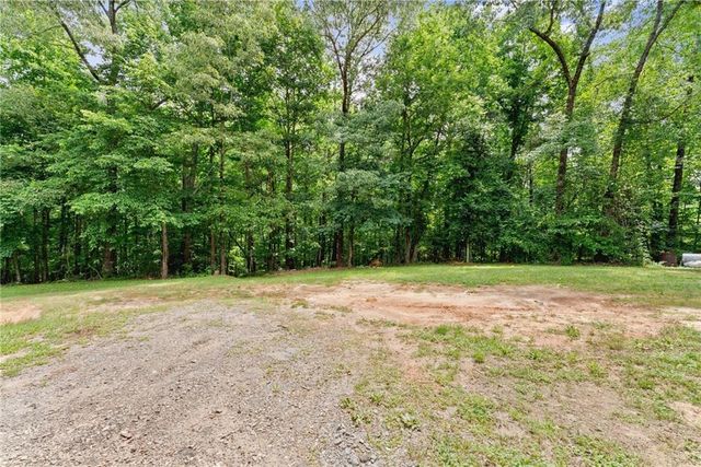 6776 H Abercrombie Road, Murrayville, GA 30564
