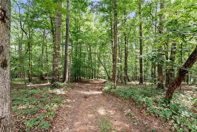 6776 H Abercrombie Road, Murrayville, GA 30564