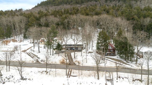 2018 S Shore Road, Day, NY 12835