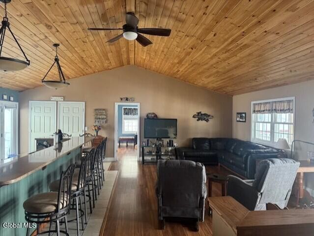 2018 S Shore Road, Day, NY 12835