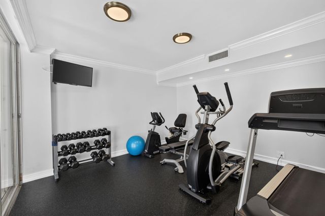 5400 N Ocean Drive SE 7b, Singer Island, FL 33404