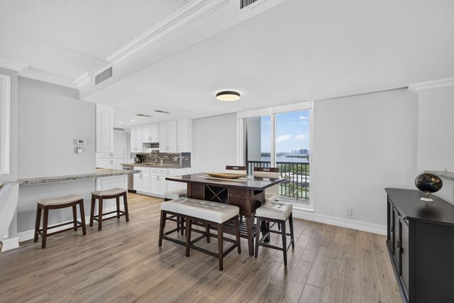 5400 N Ocean Drive SE 7b, Singer Island, FL 33404