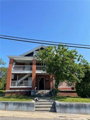 809 E Green Drive, High Point, NC 27260