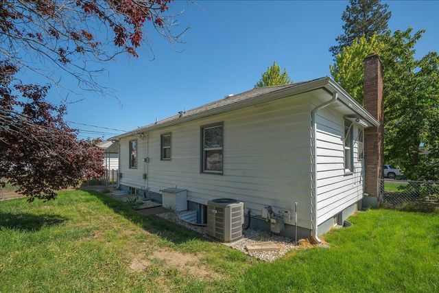 344 W NEBRASKA Ave, Spokane, WA 99205