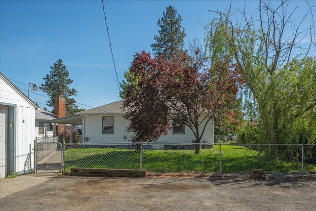 344 W NEBRASKA Ave, Spokane, WA 99205