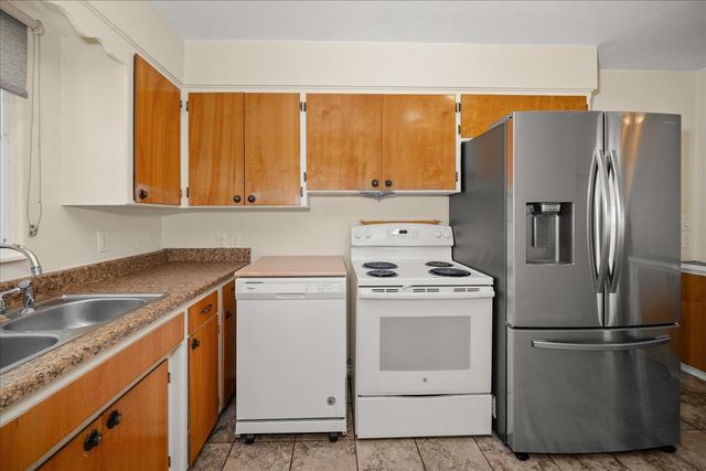 344 W NEBRASKA Ave, Spokane, WA 99205
