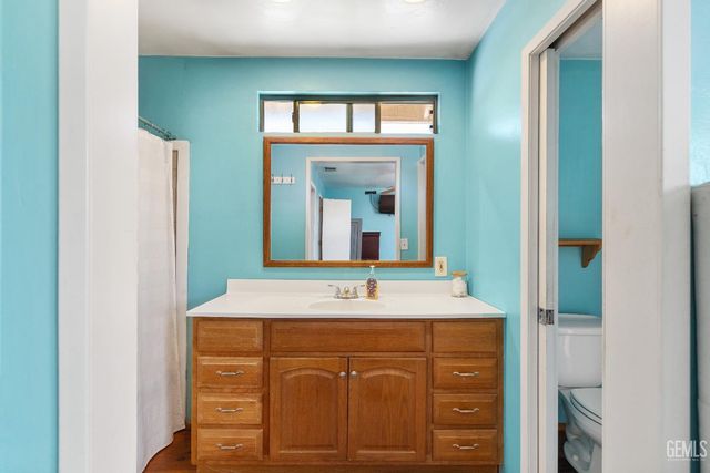 12925 Appaloosa Avenue, Bakersfield, CA 93314