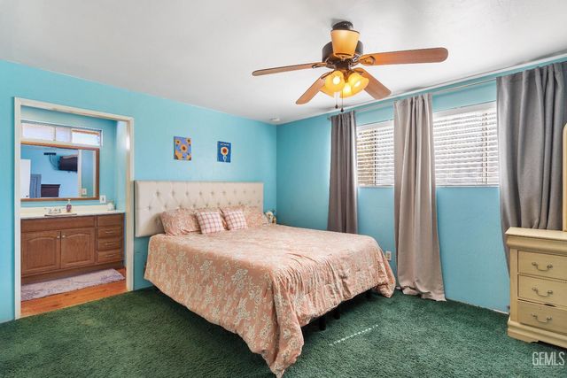 12925 Appaloosa Avenue, Bakersfield, CA 93314