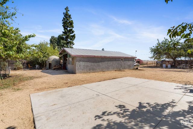 12925 Appaloosa Avenue, Bakersfield, CA 93314