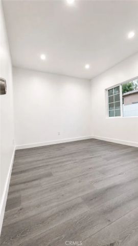 7918 Hazeltine Avenue, Panorama City, CA 91402