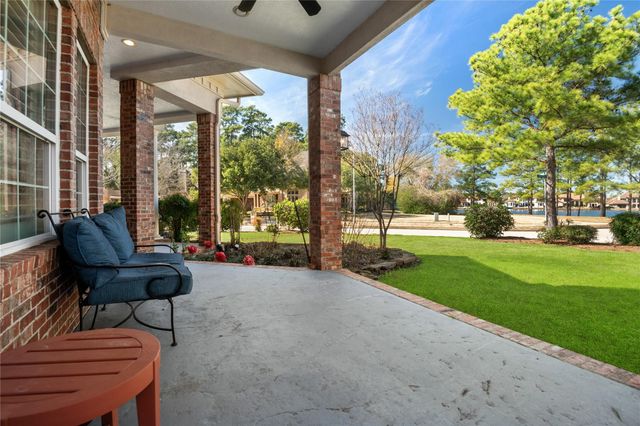 34 Kerloch Point, Spring, TX 77379