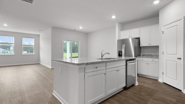 6015 Savy Court, Ravenel, SC 29470