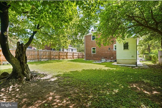 7606 15TH AVE, Takoma Park, MD 20912