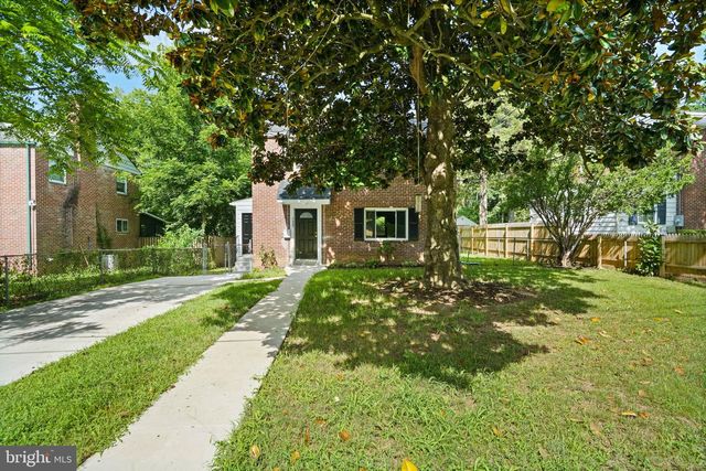 7606 15TH AVE, Takoma Park, MD 20912